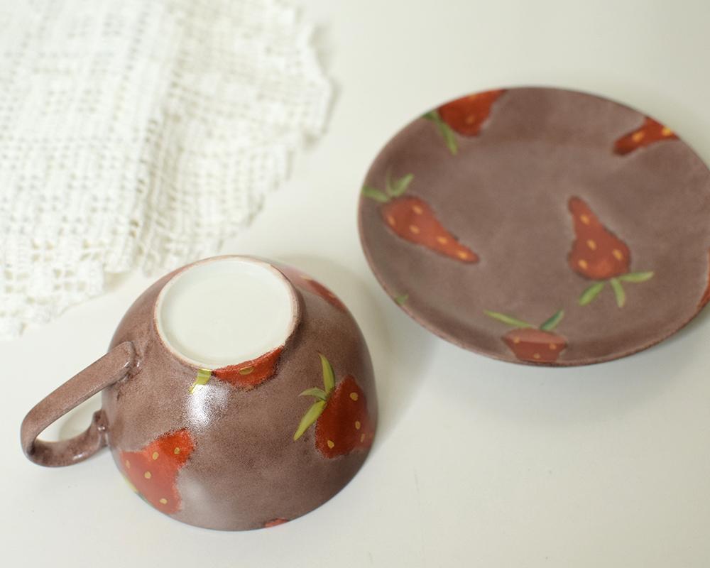 【限定品】いちご×ブラウンカップ＆プレートのセット | 4枚目