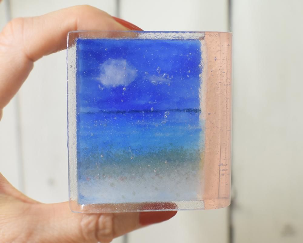 【ガラスのオブジェ】Translucent Pages ― ガラスの小さな物語「水平線」 | 2枚目