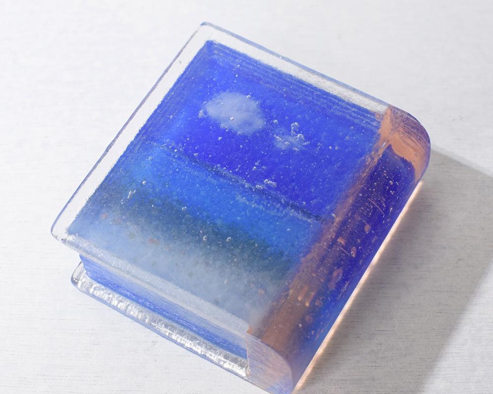 【ガラスのオブジェ】Translucent Pages ― ガラスの小さな物語「水平線」 | 4枚目