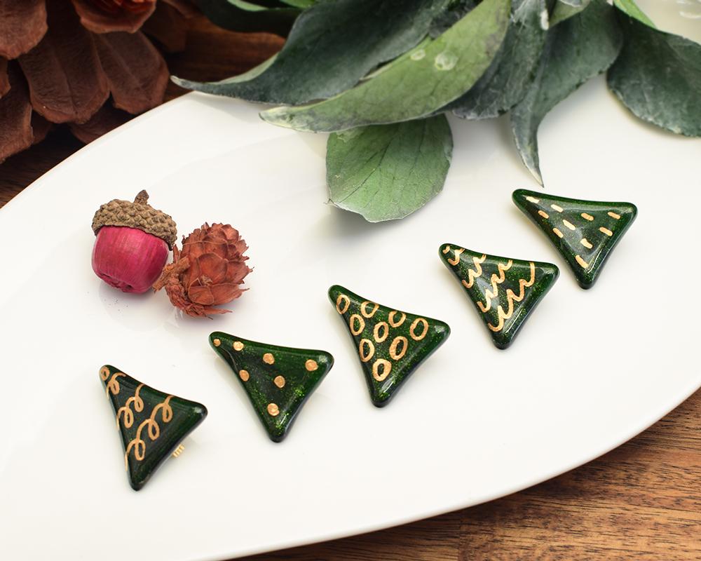 もみの木ガラスのブローチ（ゴールドもよう） | 3枚目