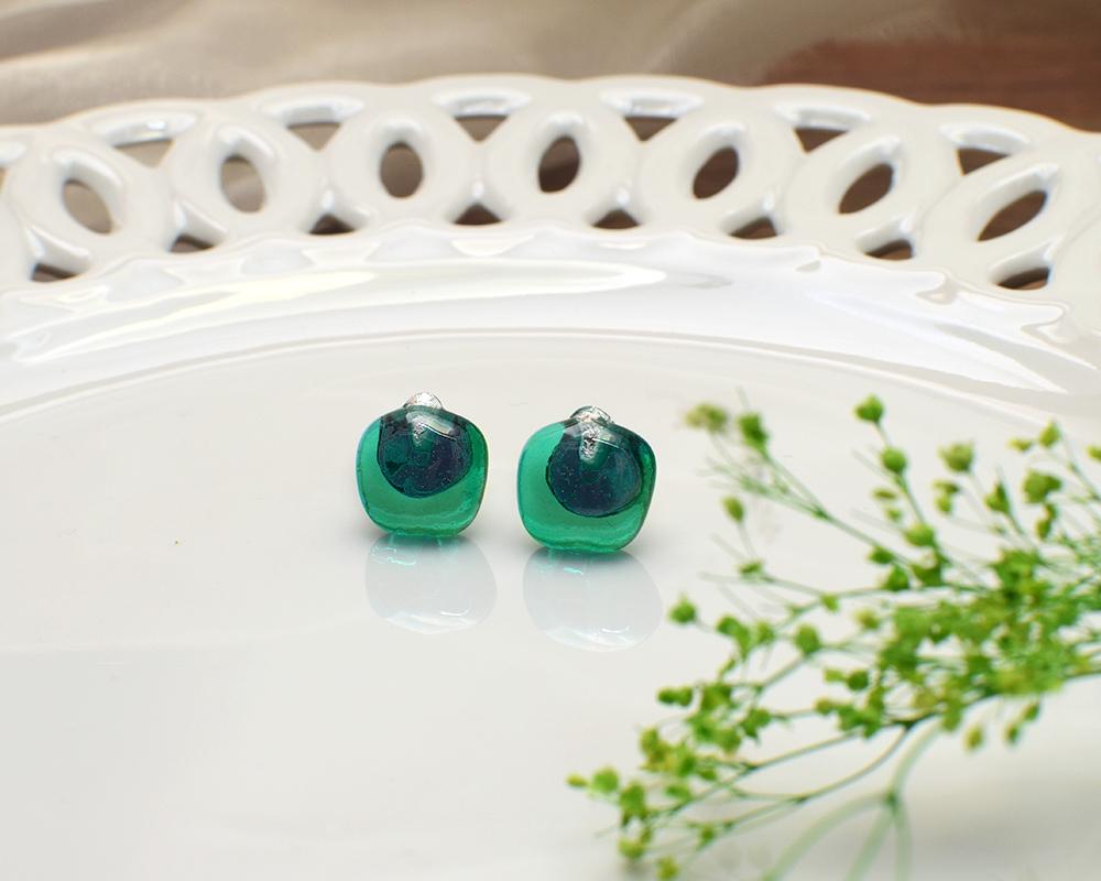 ほんのり林檎なガラスピアス（赤／緑） | 16枚目