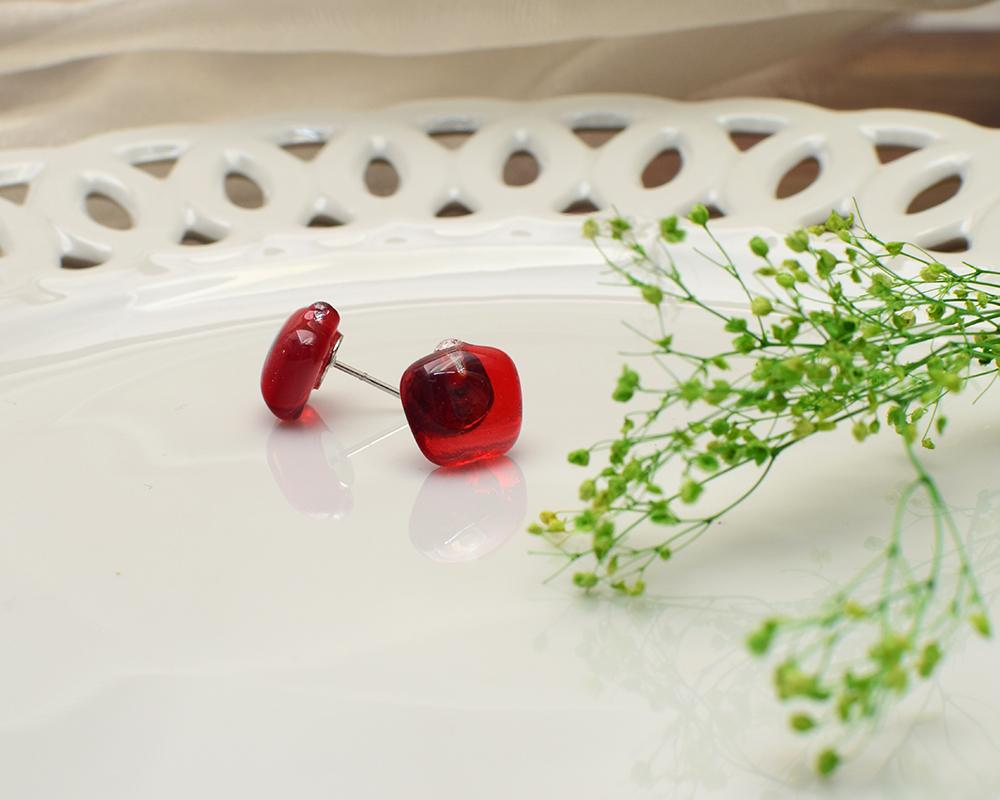 ほんのり林檎なガラスピアス（赤／緑） | 12枚目