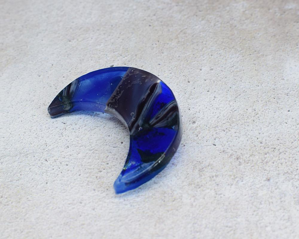 青い月のガラスブローチ | 7枚目