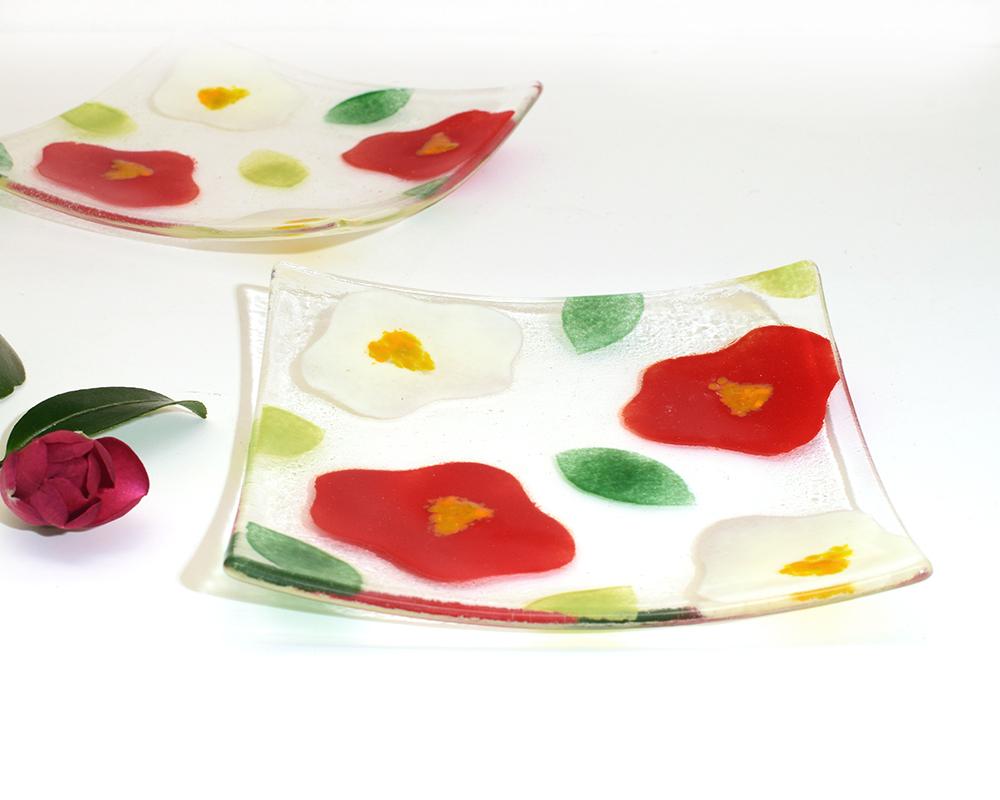 椿のガラス角皿M | 4枚目