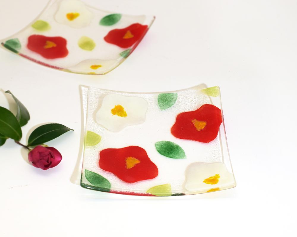 椿のガラス角皿M | 5枚目