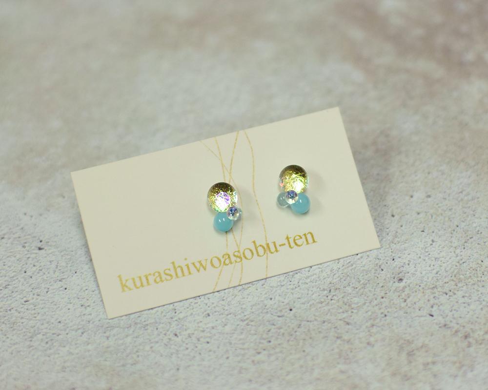 小さなガラス粒ピアス（ターコイズ） | 6枚目