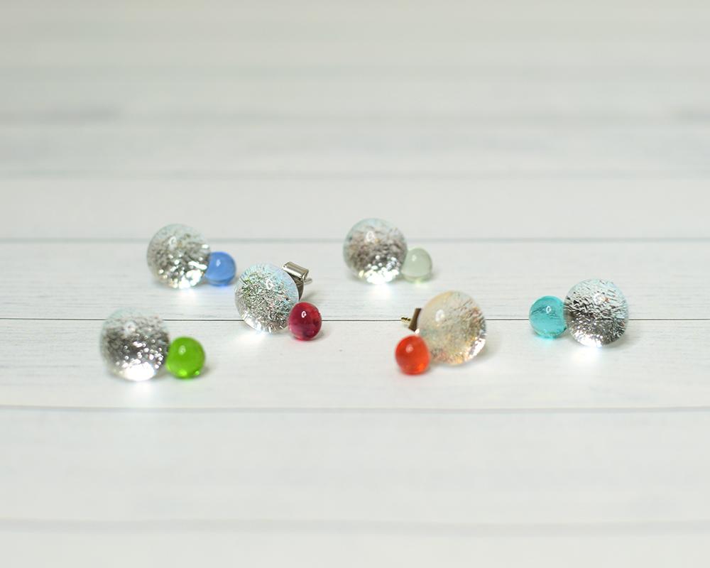 銀＋色つぶガラス（ピアス/ノンホール樹脂） | 2枚目