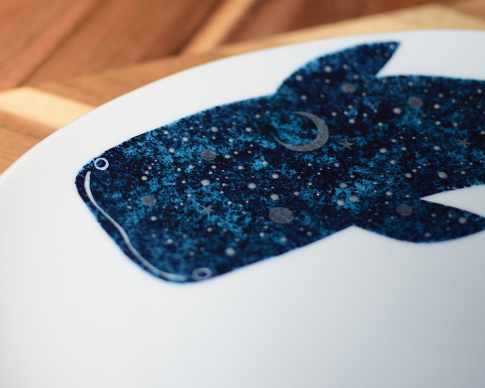 ジンベエザメ〜夜空と三日月楕円平皿（単品） | 8枚目