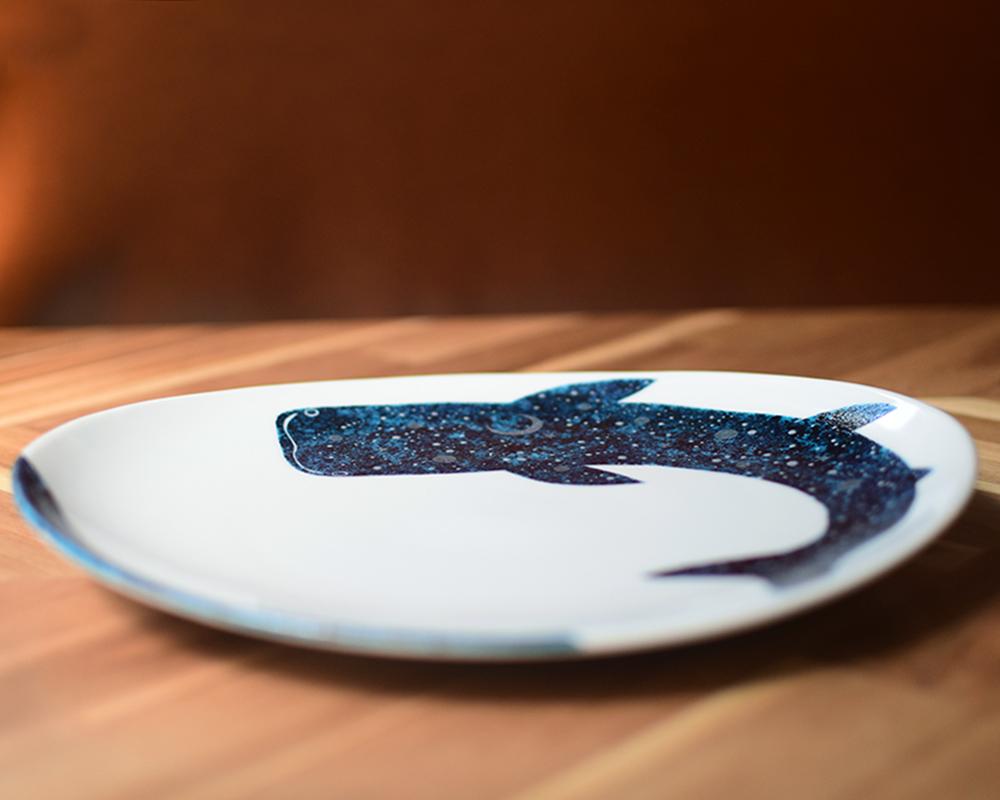 ジンベエザメ〜夜空と三日月楕円平皿（単品） | 9枚目