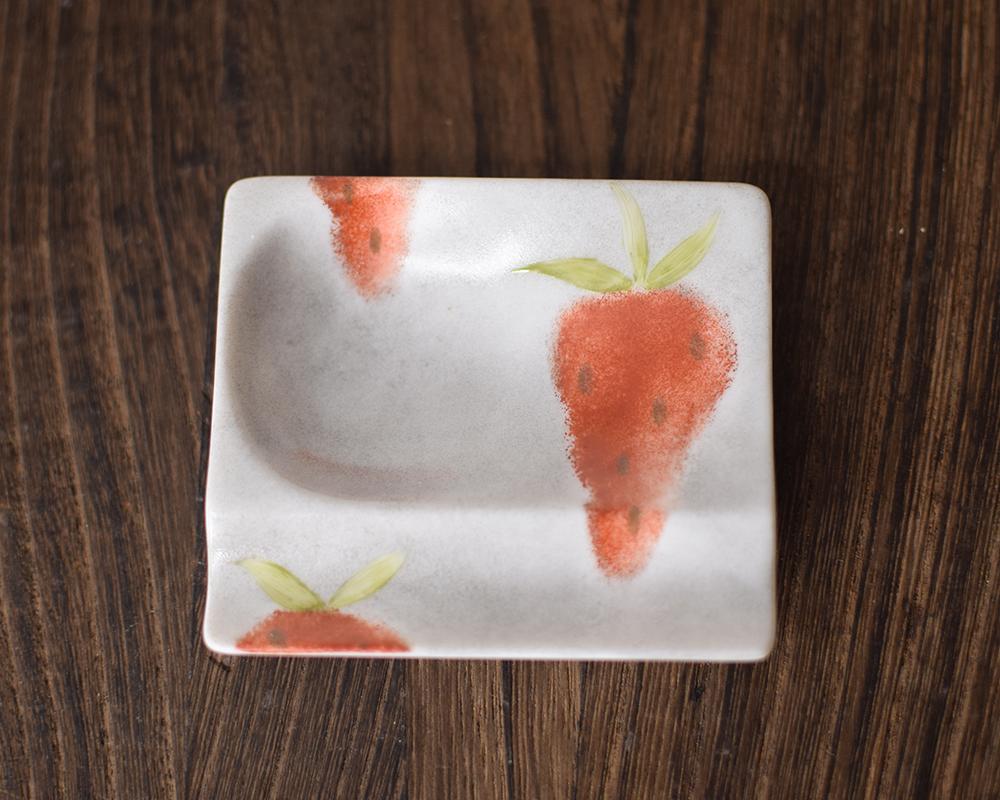 いちご×グレー★小皿付き箸置き（単品） | 3枚目