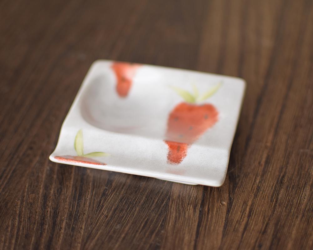 いちご×グレー★小皿付き箸置き（単品） | 4枚目