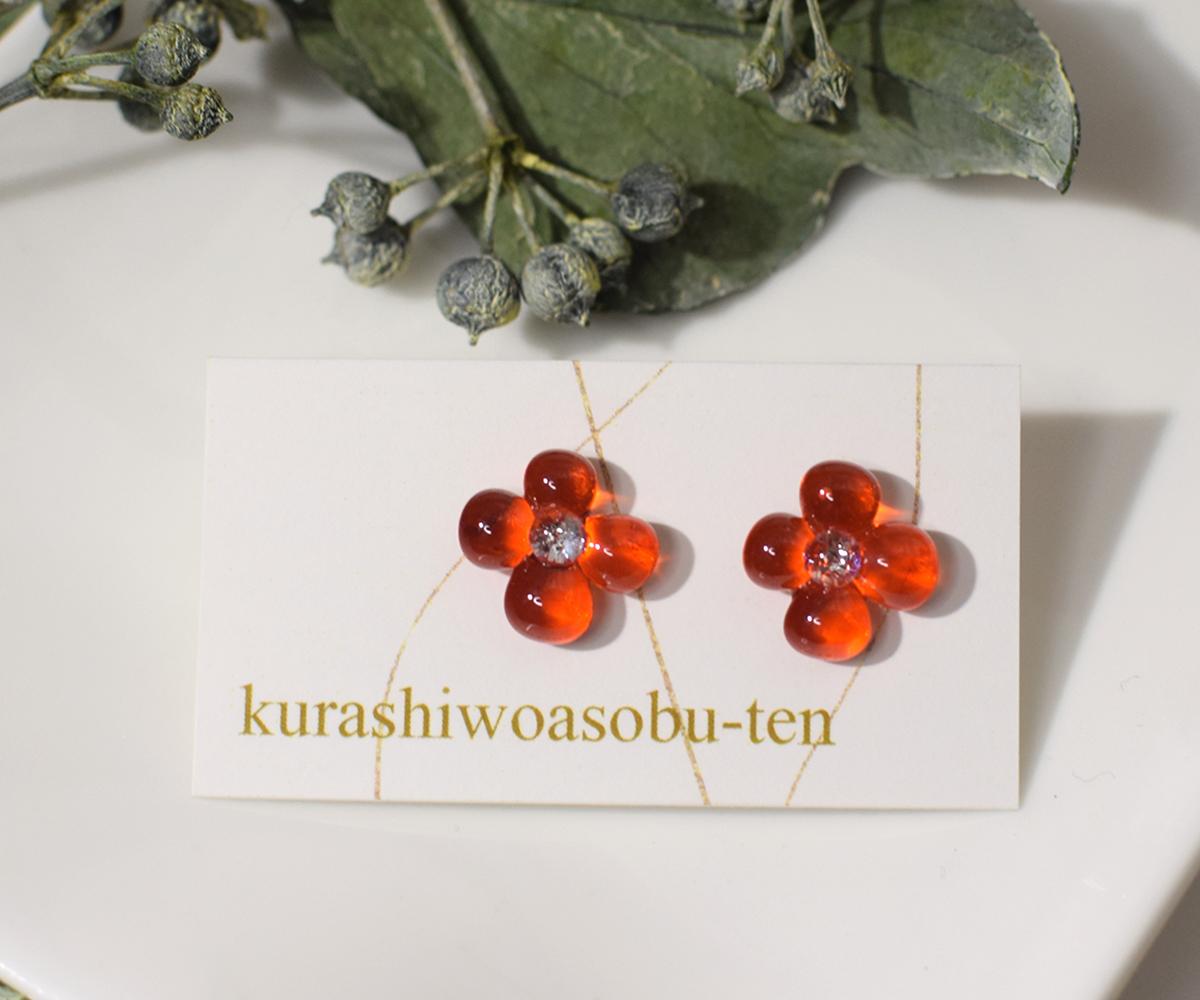 ぷっくり小花ガラスのピアス（オレンジ） | 5枚目