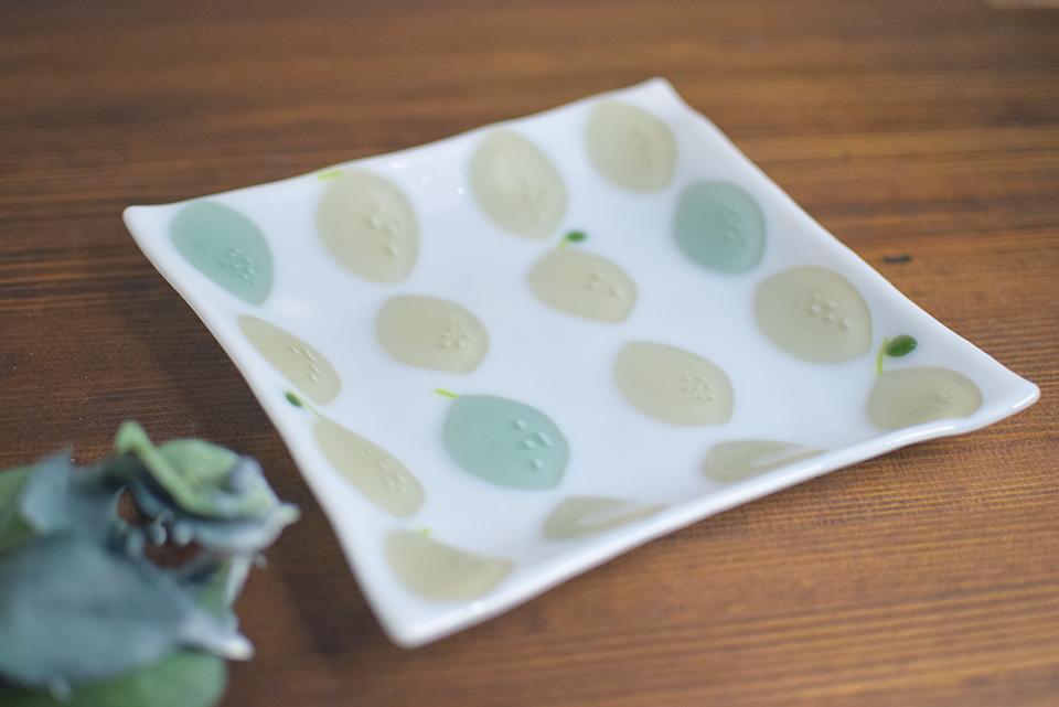 レモンのガラス角皿（ダルトーン）1枚目の画像