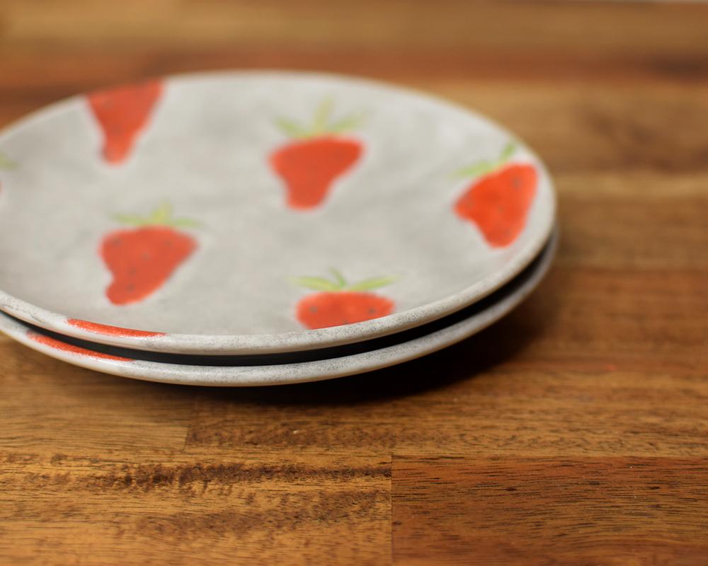 いちご×グレーのプレート16cm | 6枚目