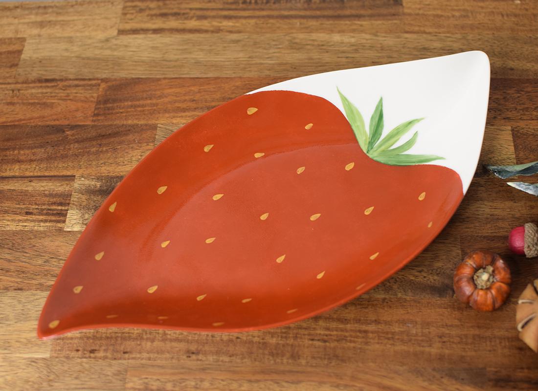 大きないちごの深皿 | 5枚目